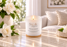 Load image into Gallery viewer, Tuberose Gardenia Soy Candle