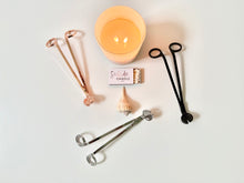 Load image into Gallery viewer, Quick &amp; Easy to Measure and Trim Wicks 1/4&quot;

A wick trimmer is an essential tool for maintaining your candles and ensuring a clean, even burn. Designed with a long handle and angled blades, it allows you to precisely trim the wick without making a mess.

How to Use:
Before lighting your candle, gently trim only the top of the mushroom-shaped tip of the wick. Avoid over-trimming, as a wick that is too short may struggle to stay lit or be drowned by the melted wax pool.
