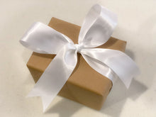 Load image into Gallery viewer, Choose Your Gift Wrap